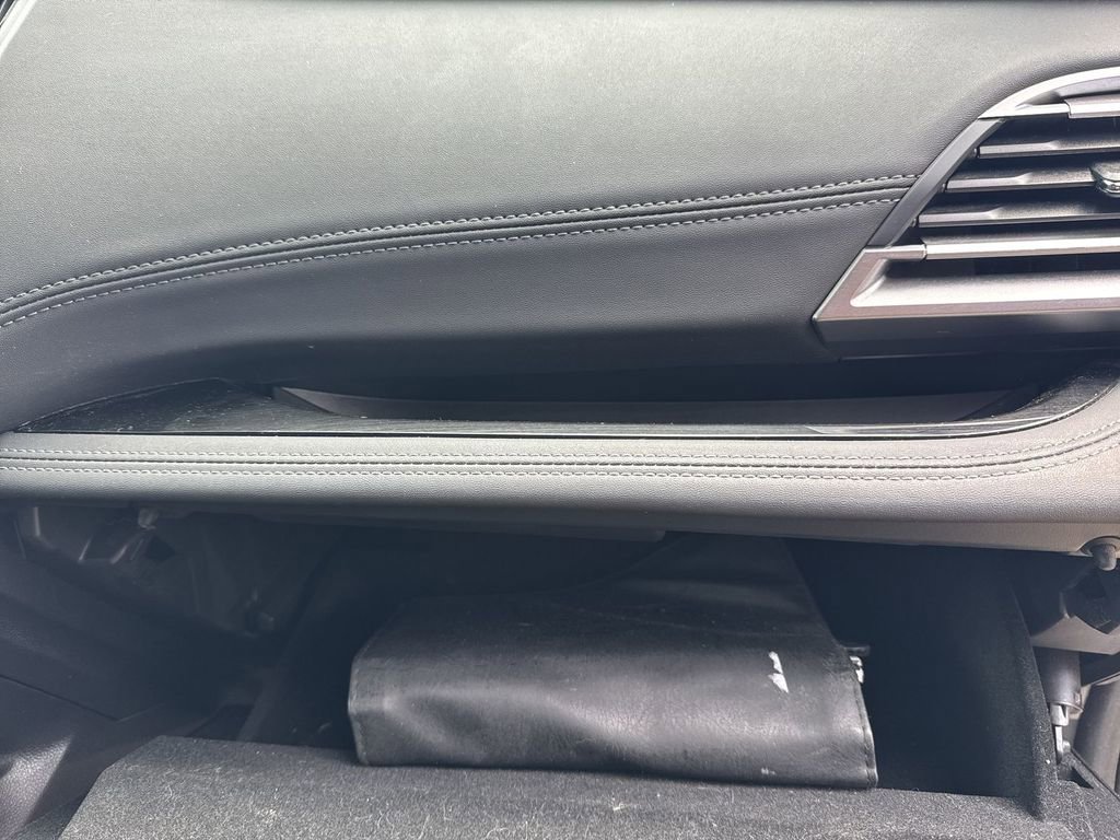 Used 2021 Subaru Outback Limited image 35