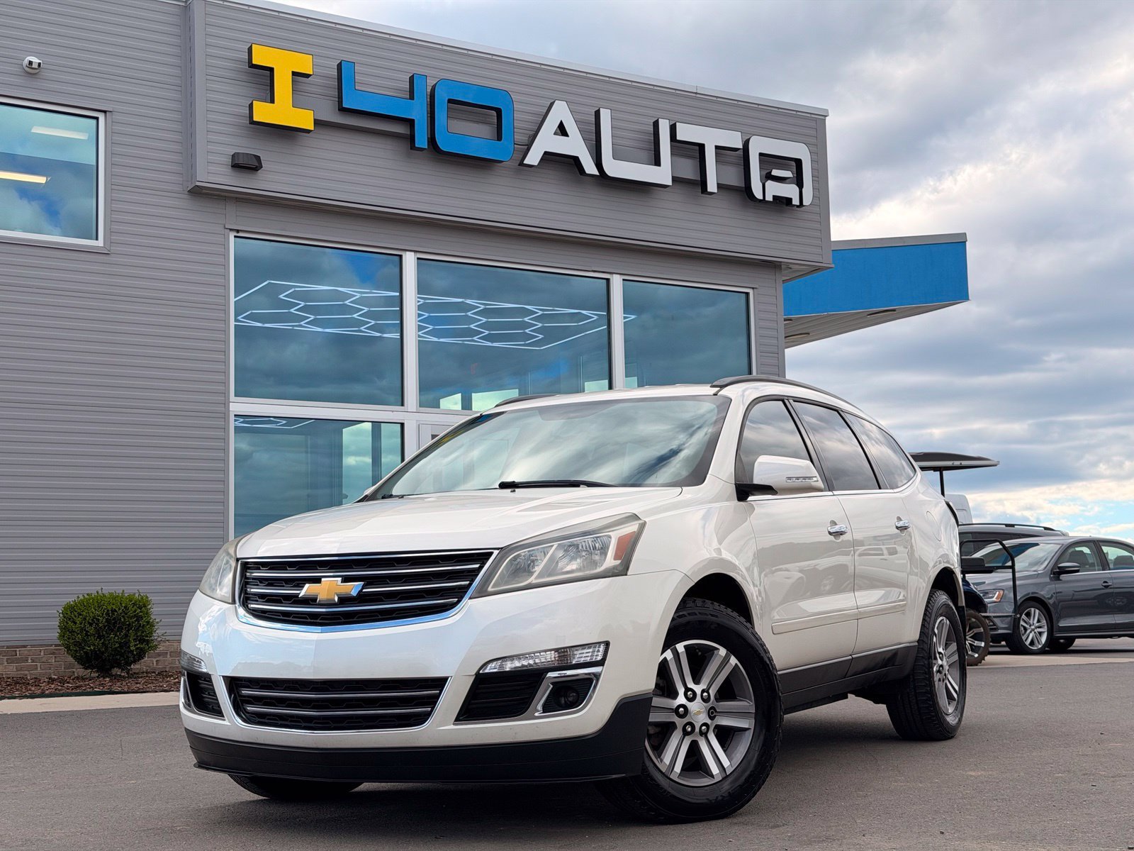 Used 2015 Chevrolet Traverse LT