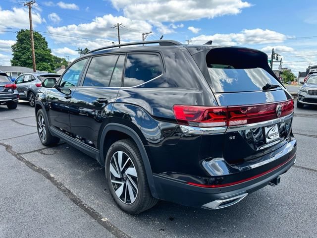 Used 2025 Volkswagen Atlas SE FWD image 6
