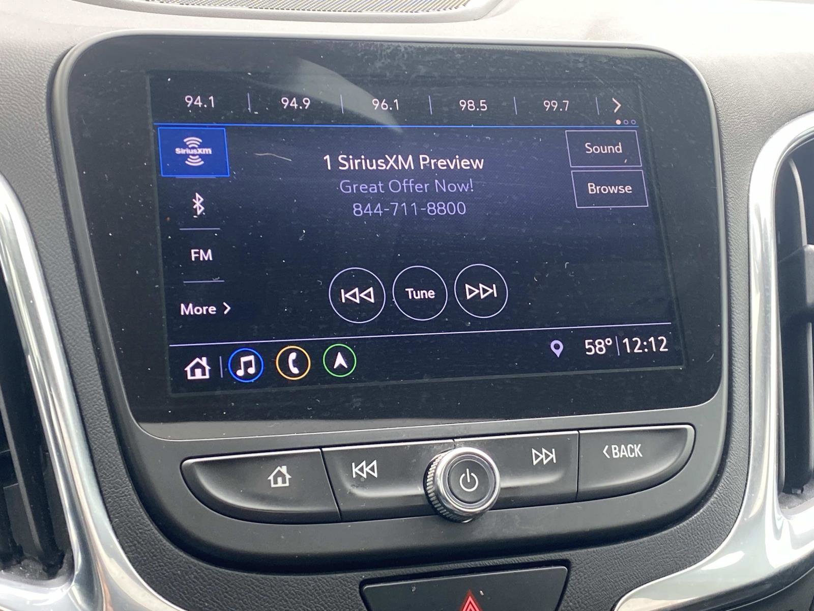 Used 2020 Chevrolet Equinox Premier image 23