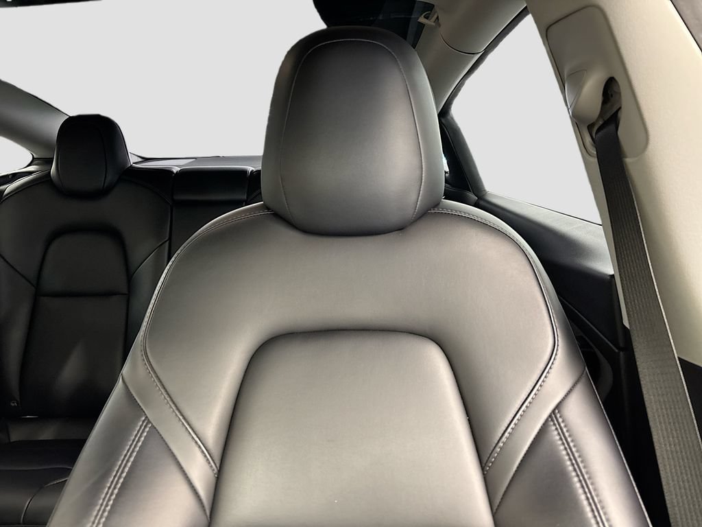 Used 2021 Tesla Model 3 Standard Range Plus RWD image 17