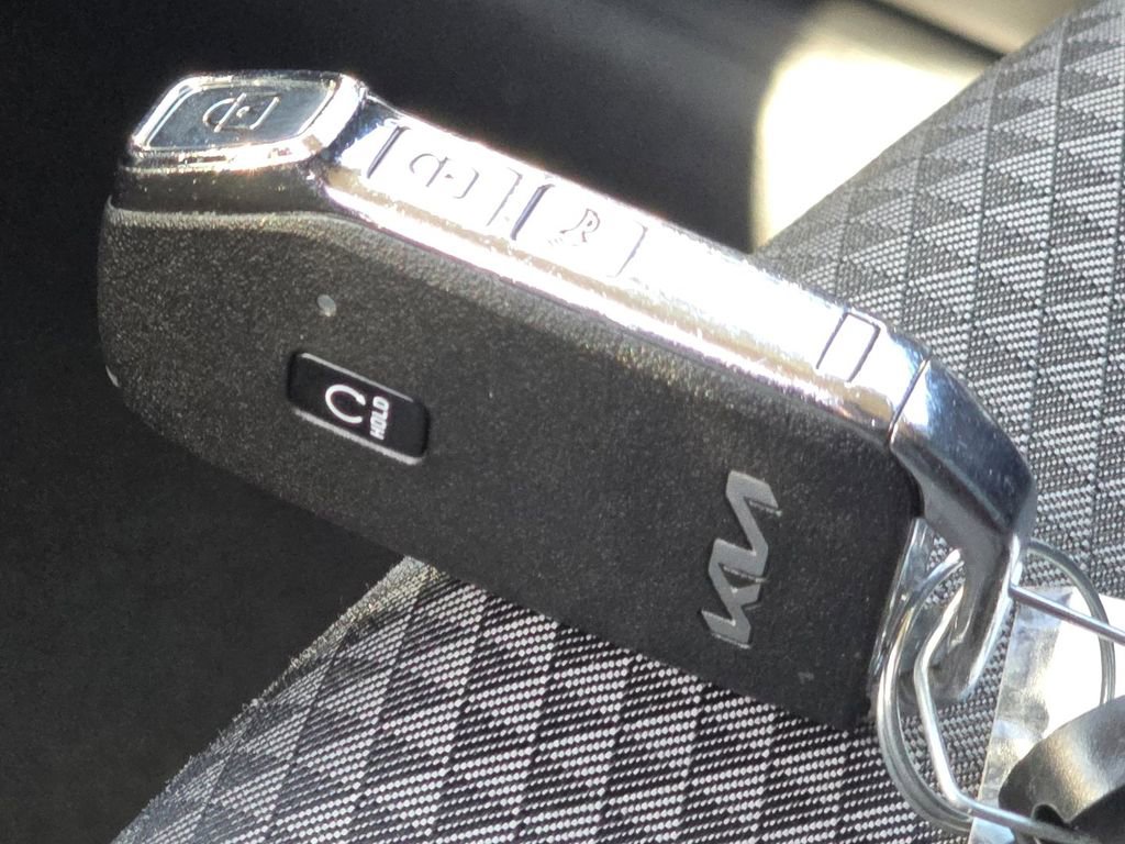 Used 2023 Kia Soul S image 35