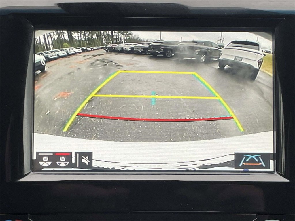 Used 2018 Toyota Camry SE image 25