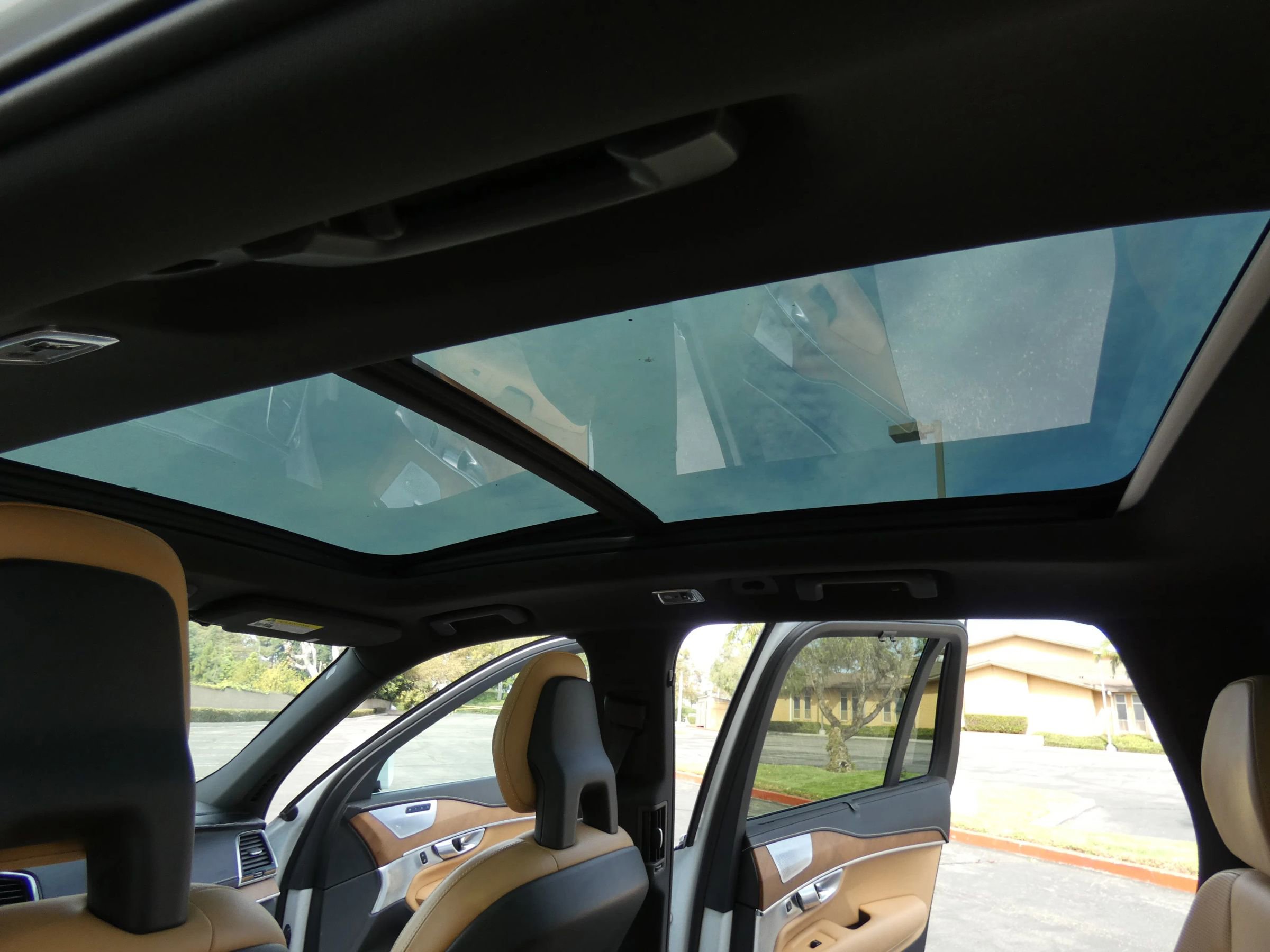 Used 2017 Volvo XC90 T6 Inscription w/ Vision Package image 64