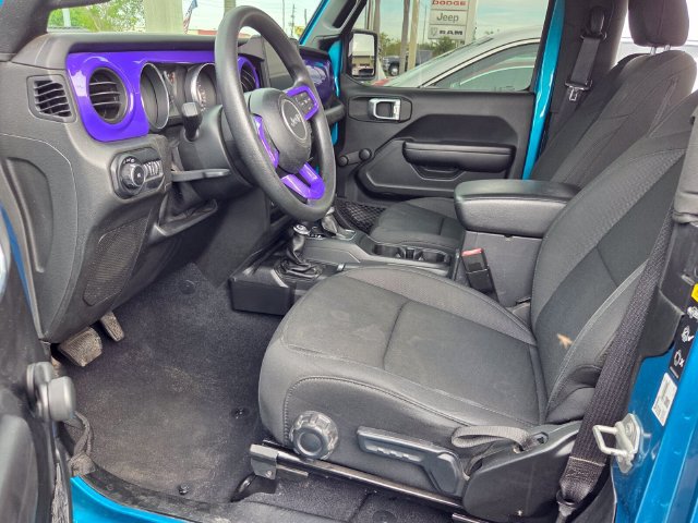 Used 2020 Jeep Wrangler Sport AWD/4WD image 7