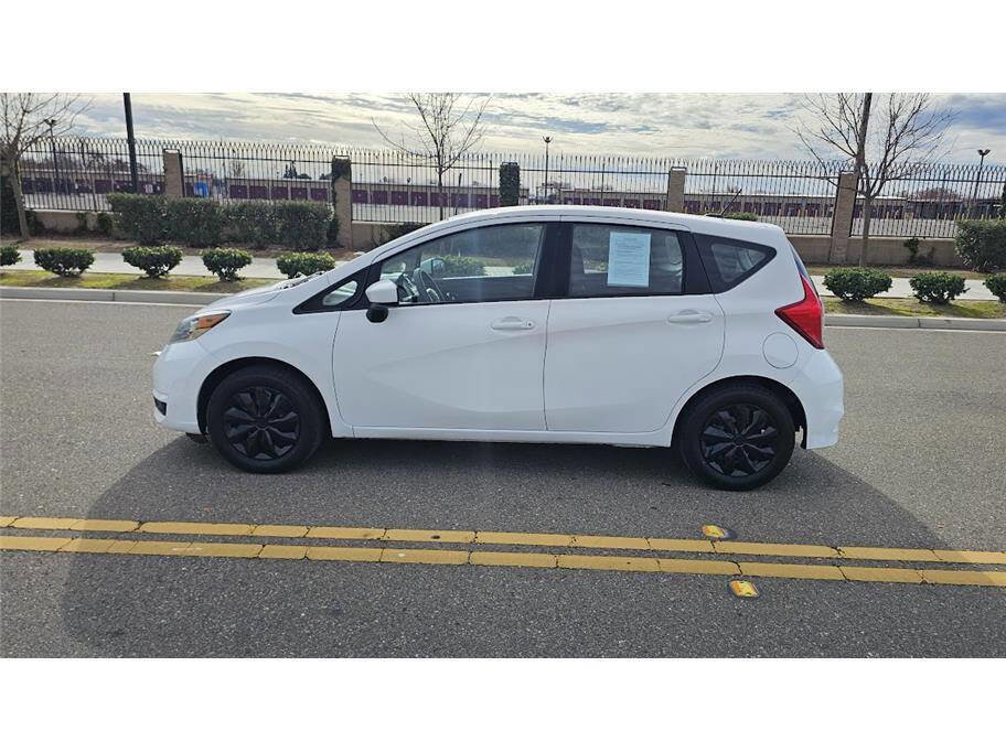 Used 2017 Nissan Versa Note SV image 8