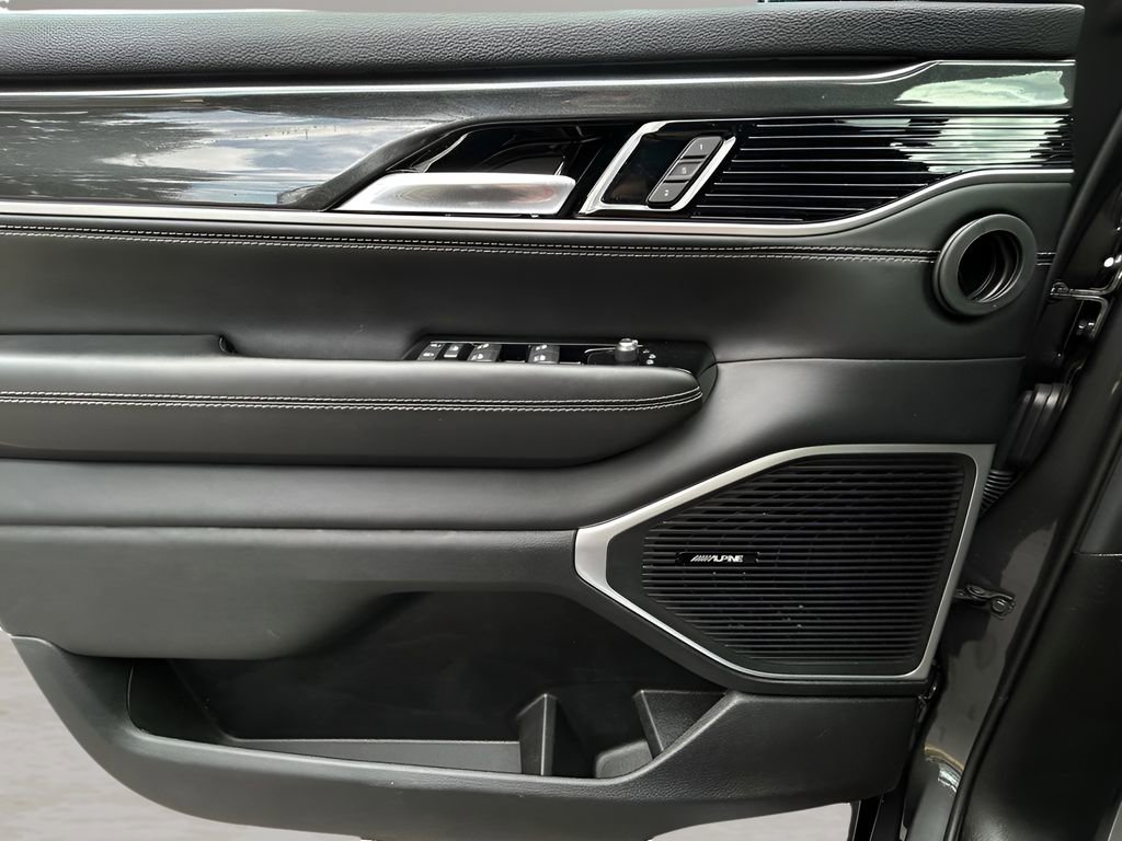 Used 2022 Jeep Wagoneer Series I w/ Convenience Group I image 32