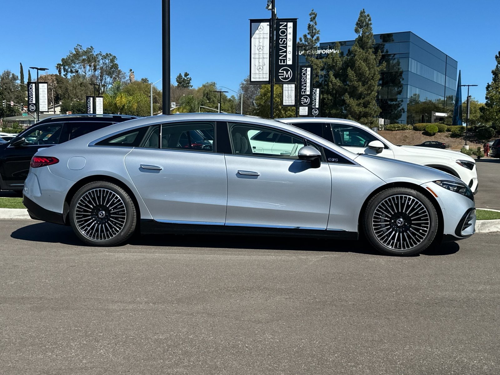 New 2026 Mercedes-Benz EQS 450+ 4MATIC Sedan image 2