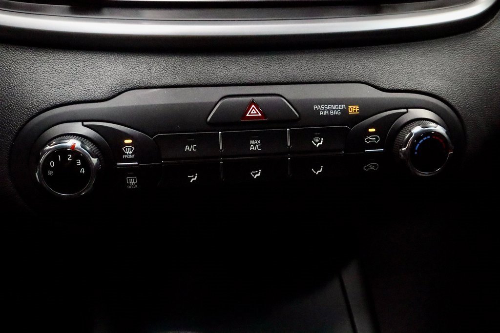 Used 2019 Kia Sorento LX image 30