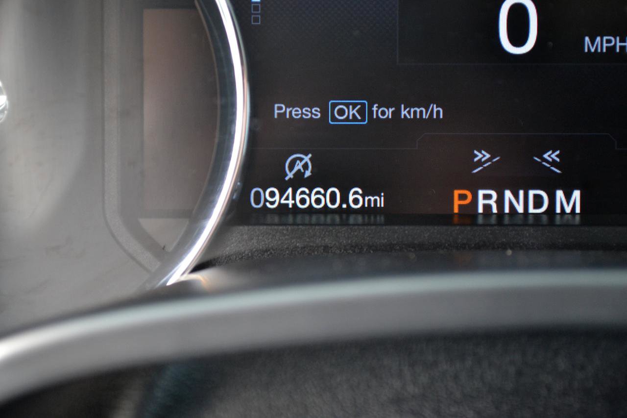 Used 2019 Ford Expedition Platinum image 19