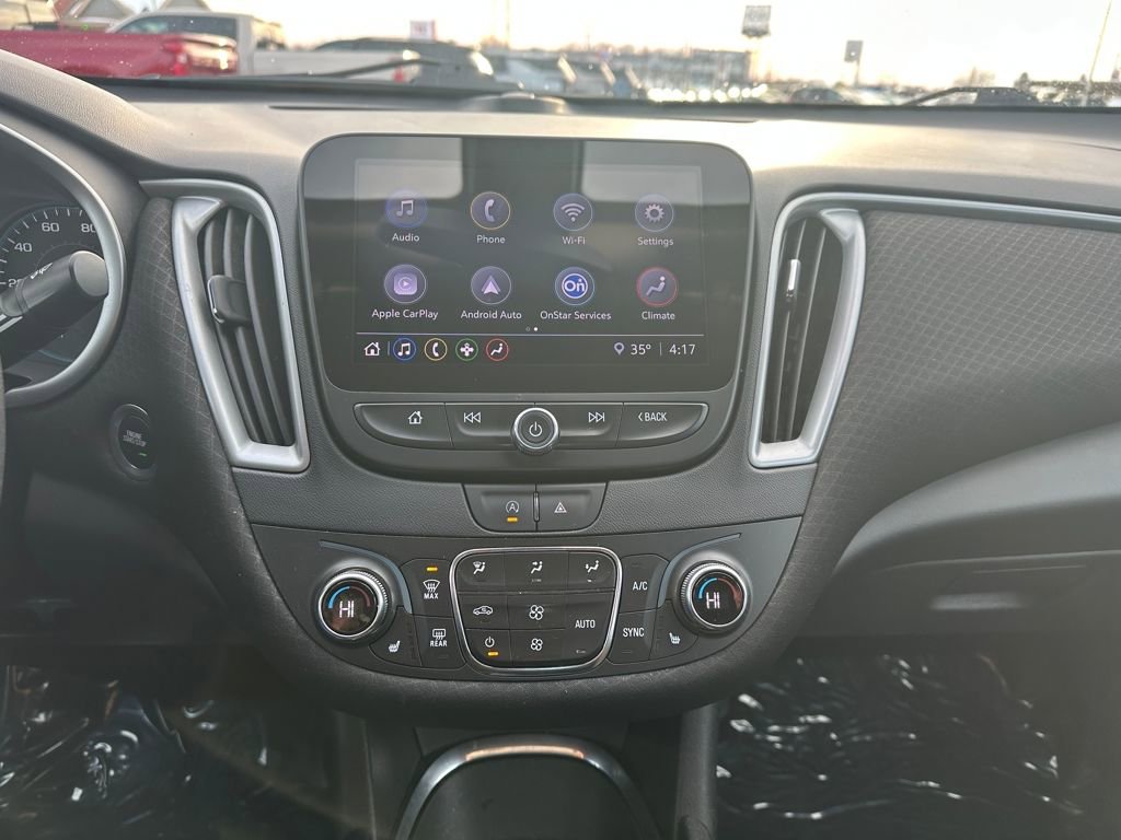 Used 2022 Chevrolet Malibu LT image 20