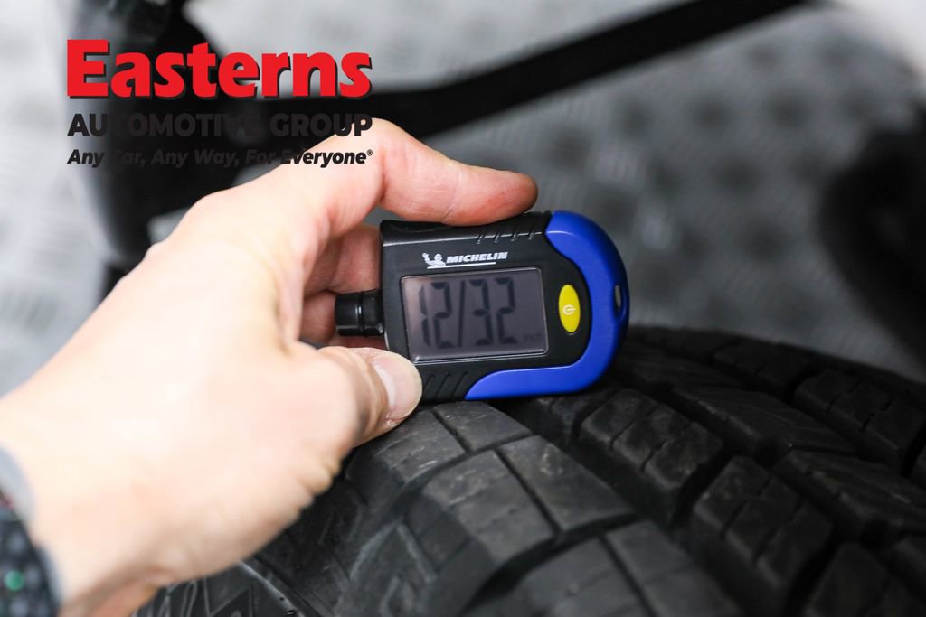 Used 2023 Chevrolet Express 3500 LS image 24