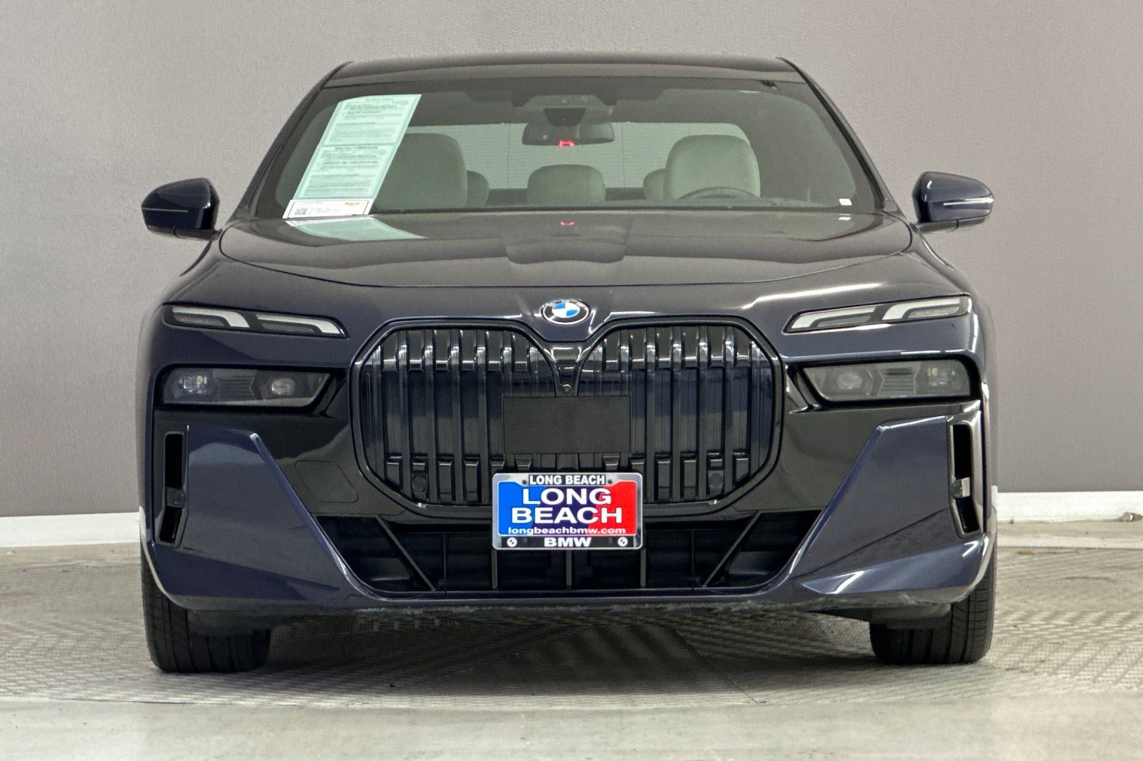 Certified 2023 BMW 740i RWD image 6