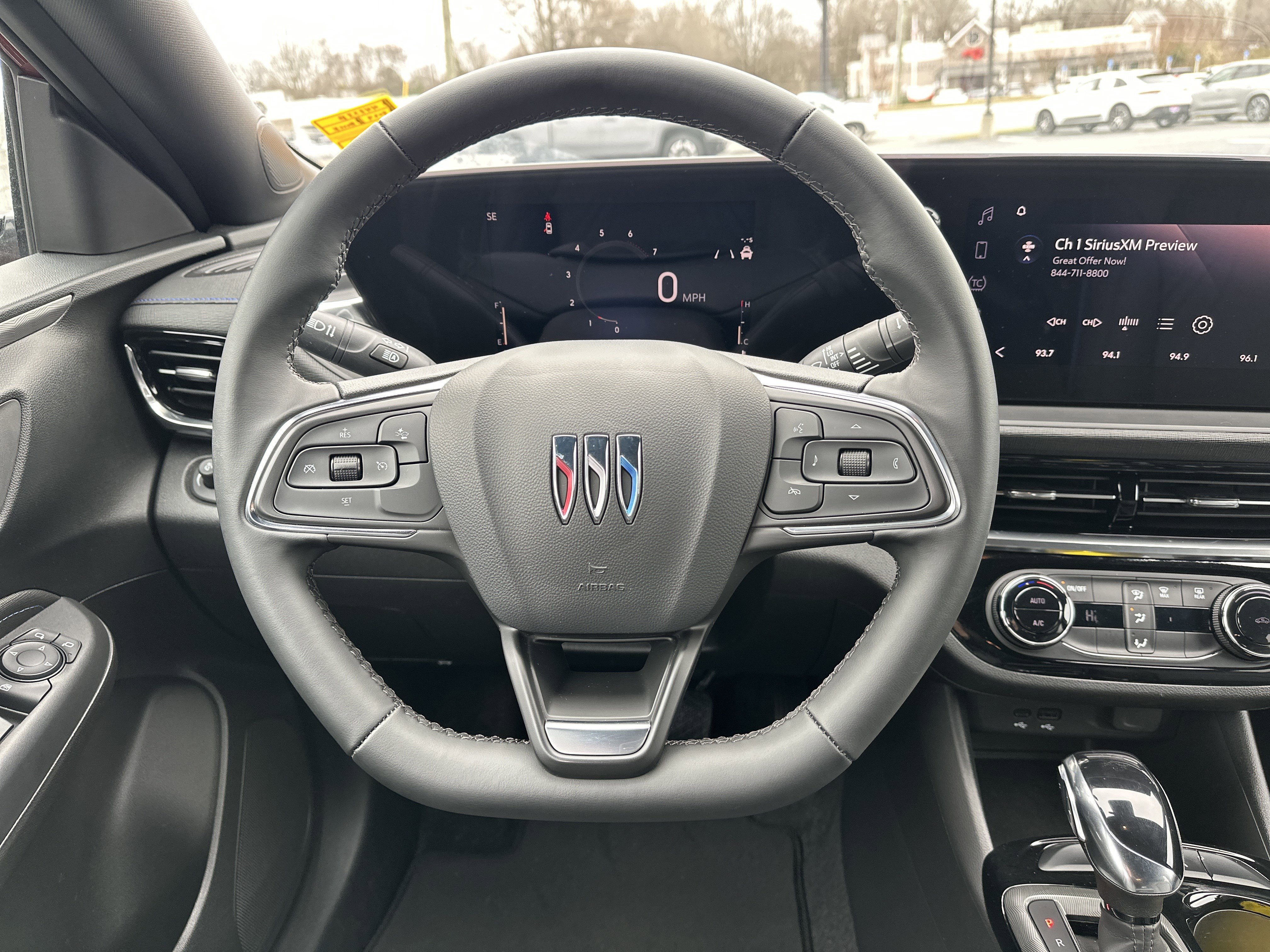 Used 2024 Buick Envista Sport Touring image 17