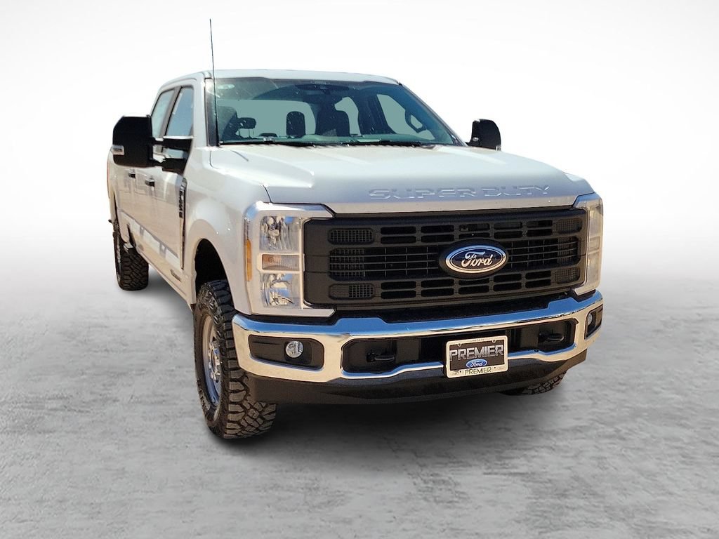 New 2026 Ford F250 XL w/ XL Off-Road Package AWD/4WD image 2