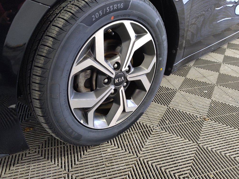 Used 2021 Kia Forte LXS image 31