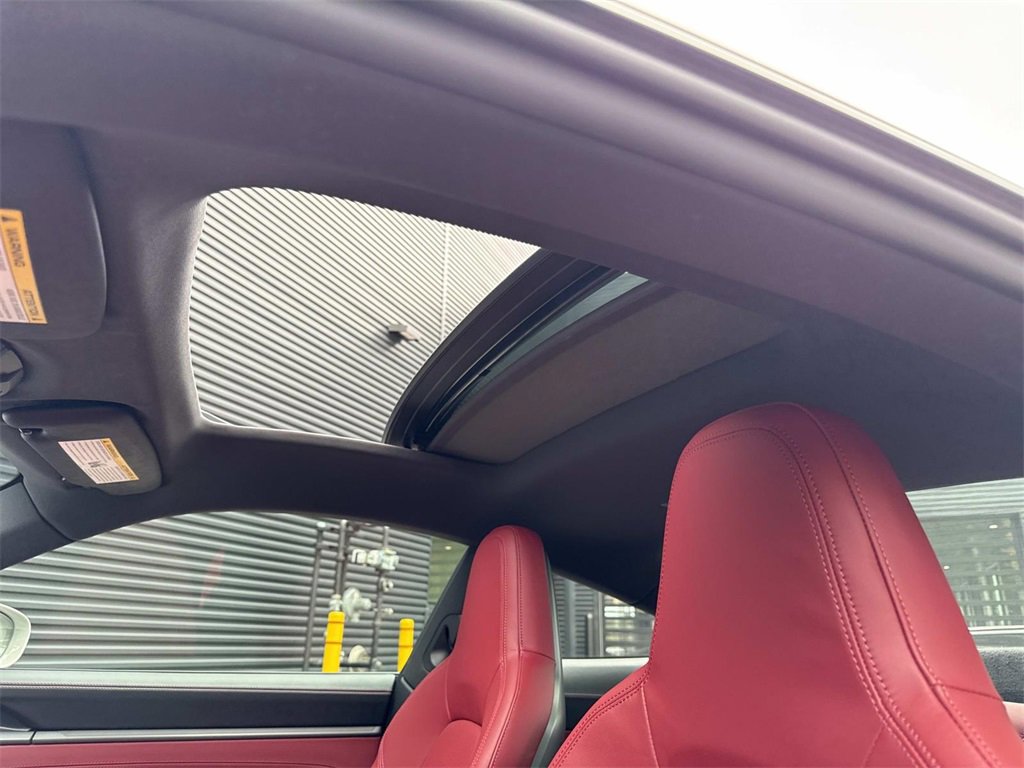 Used 2024 Porsche 911 Carrera S image 11
