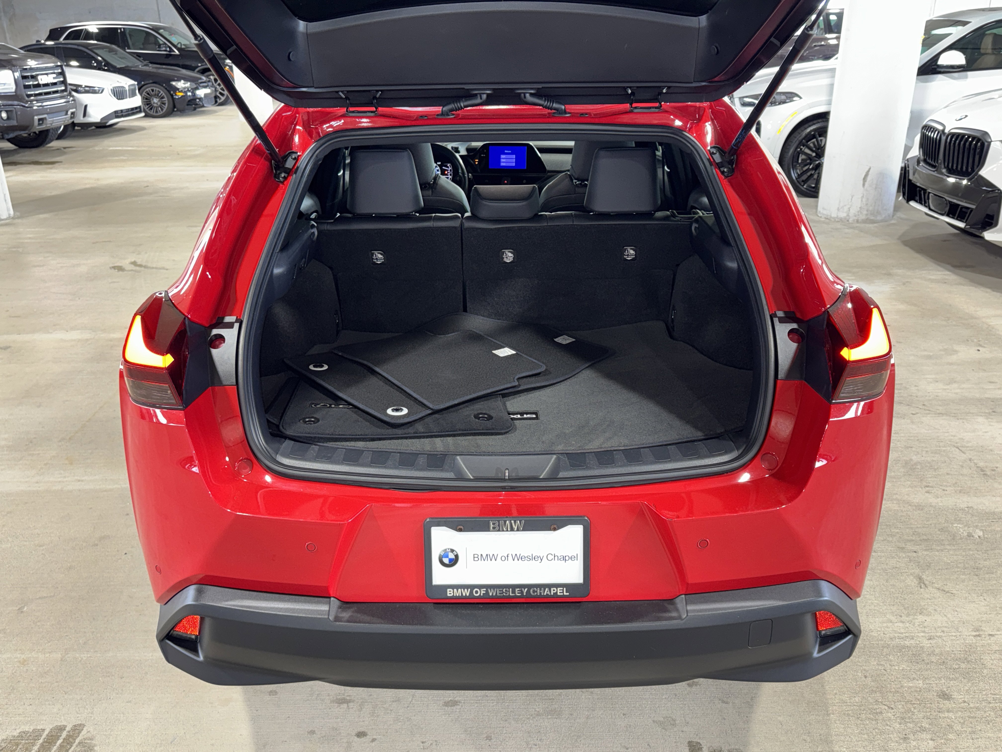 Used 2024 Lexus UX 250h FWD image 10