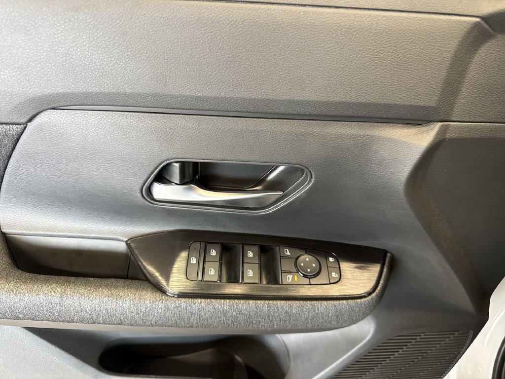 New 2027 Nissan Kicks SV AWD/4WD image 15