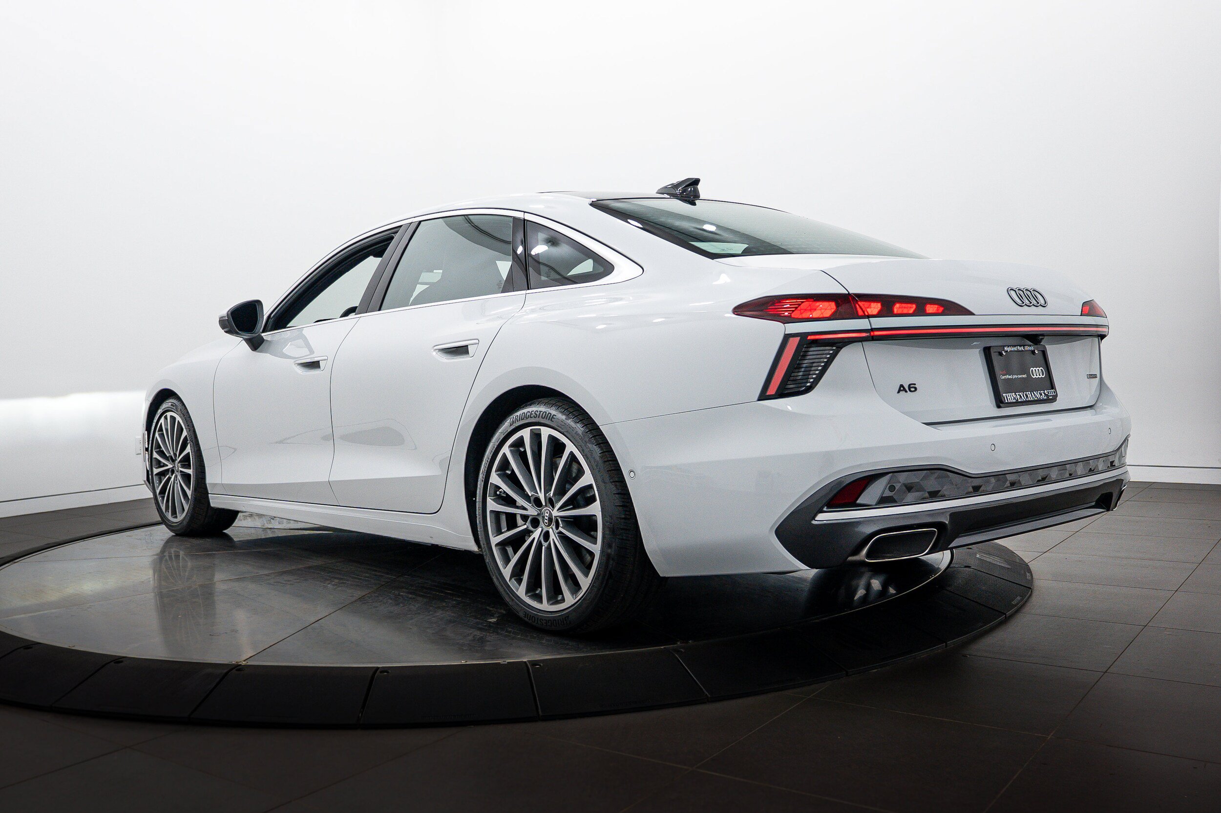 Certified 2026 Audi A6 Prestige w/ Audi Exclusive Design Package AWD/4WD image 5