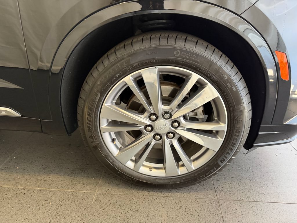 Used 2023 Cadillac XT6 Premium Luxury AWD/4WD image 13