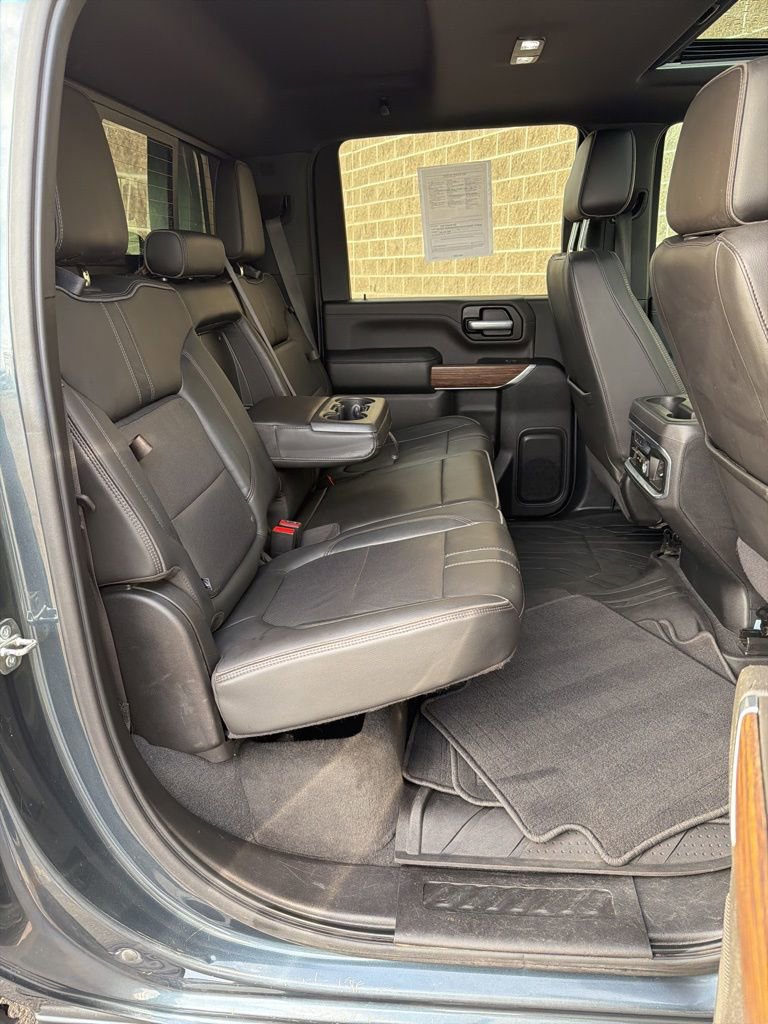 Used 2020 Chevrolet Silverado 3500 High Country image 46