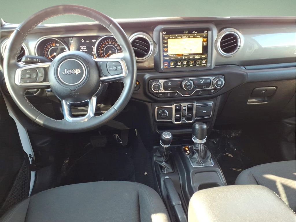 Used 2023 Jeep Gladiator Overland AWD/4WD image 9