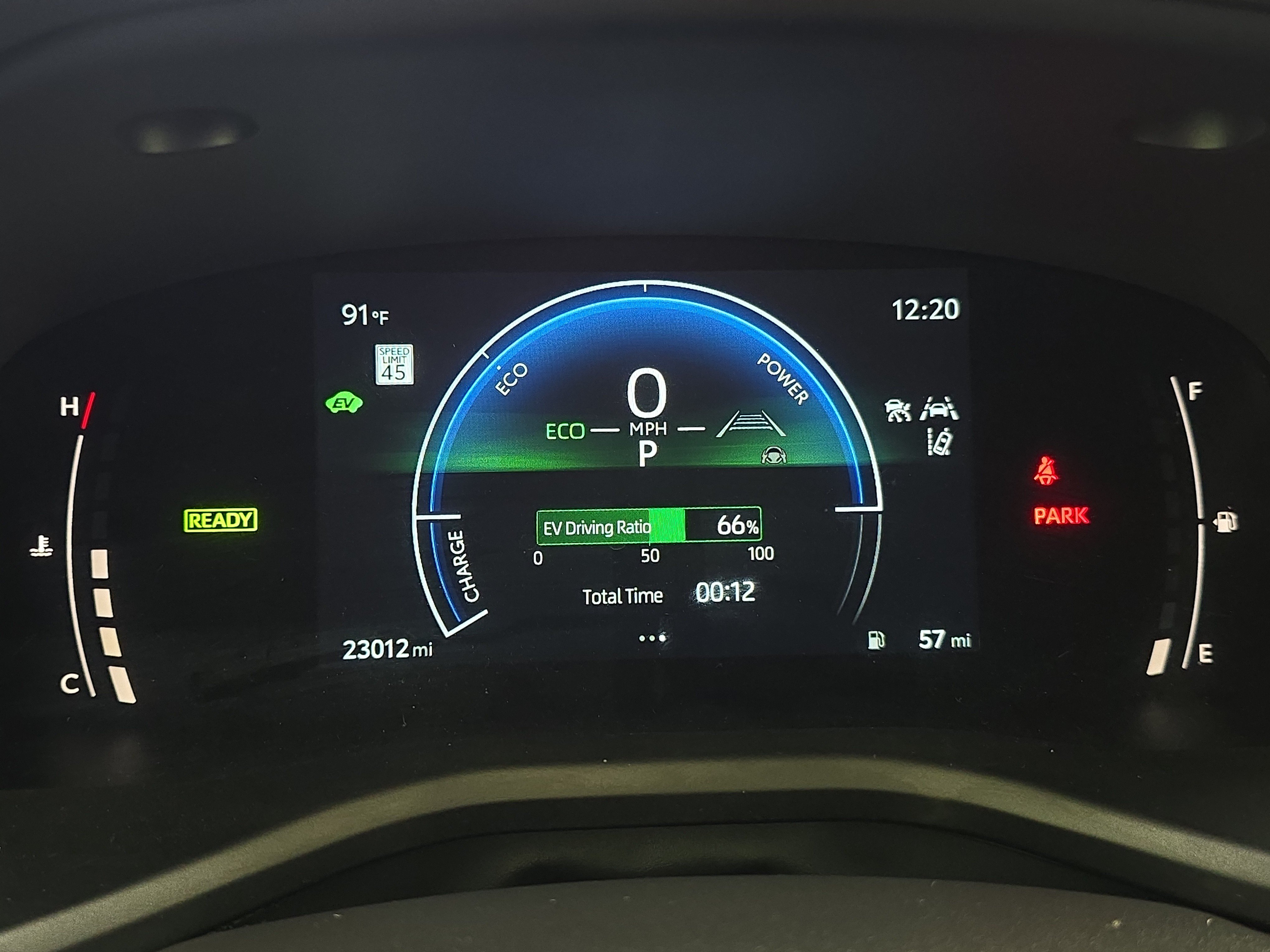 Used 2025 Toyota Camry LE FWD image 25