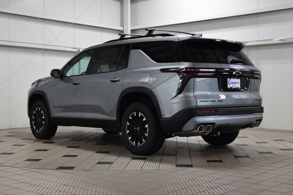 New 2026 Chevrolet Traverse Z71 w/ Enhanced Driving Package AWD/4WD image 6