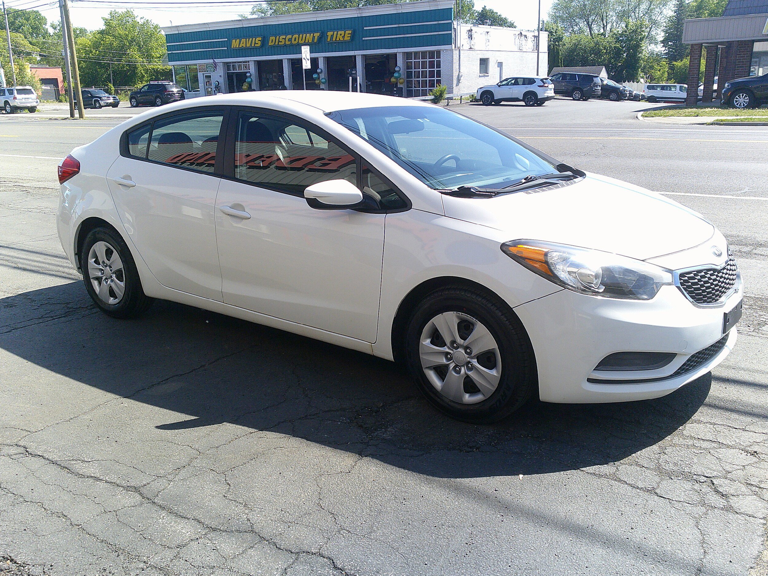 Used 2016 Kia Forte LX FWD image 5