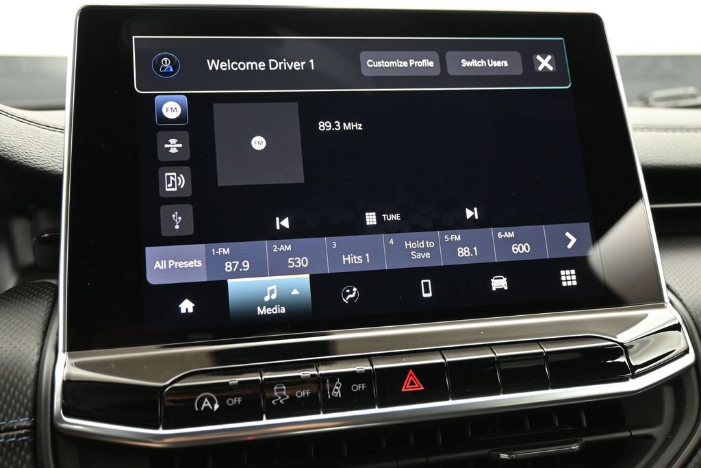 New 2026 Jeep Compass Latitude AWD/4WD image 7