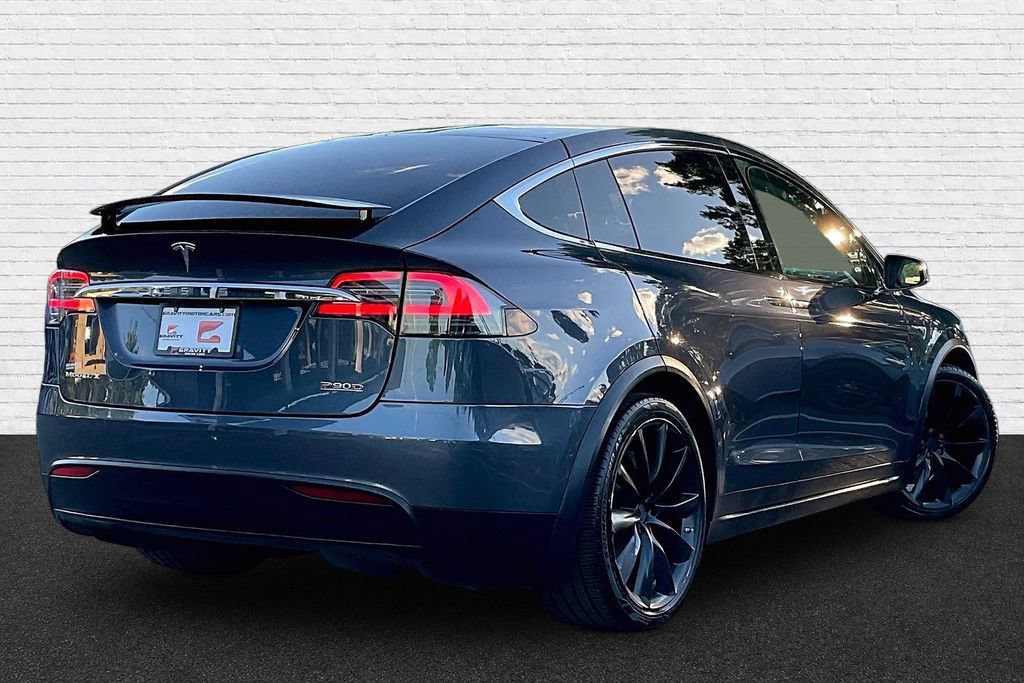 Used 2016 Tesla Model X Performance AWD/4WD image 6