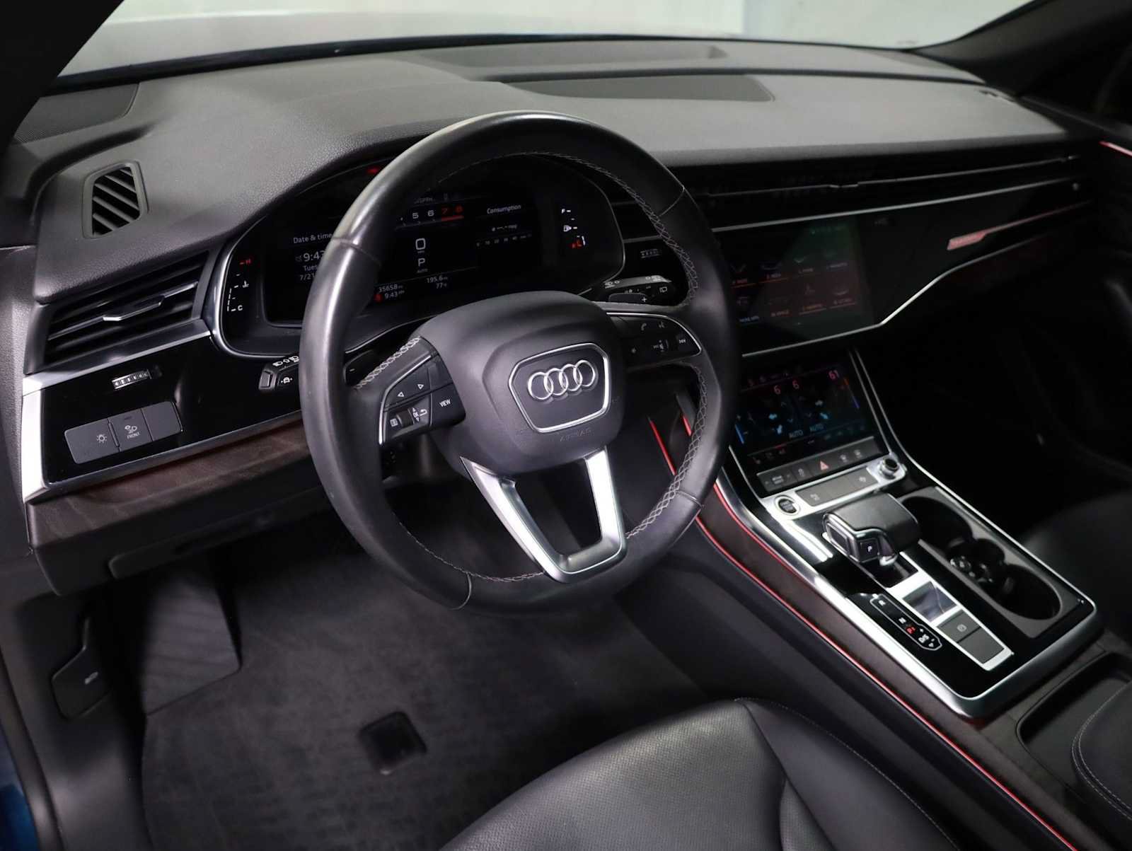 Used 2022 Audi Q8 Premium Plus AWD/4WD image 4