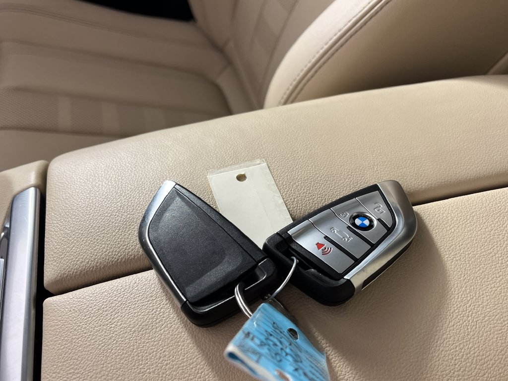 Used 2022 BMW X5 xDrive40i w/ Premium Package AWD/4WD image 26