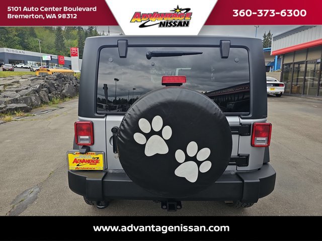 Used 2013 Jeep Wrangler Sport AWD/4WD image 4