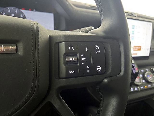 Certified 2025 Land Rover Defender 110 X AWD/4WD image 24