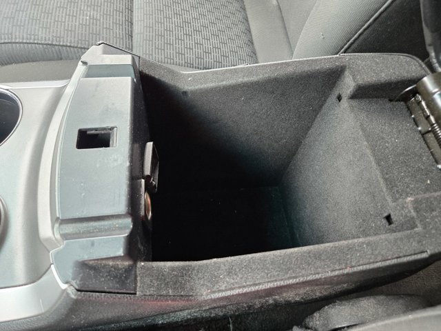 Used 2014 Ford Explorer XLT FWD image 12