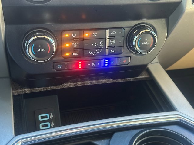 Used 2019 Ford F350 Lariat w/ Lariat Ultimate Package image 27