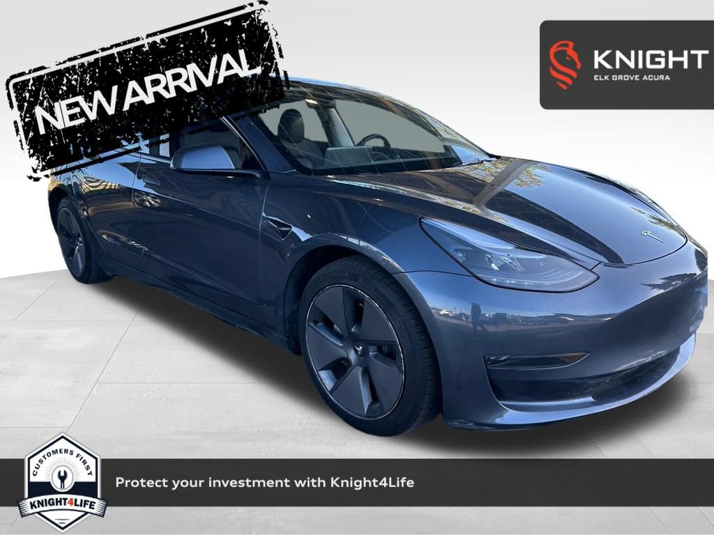 Used 2023 Tesla Model 3 Standard Range RWD image 1