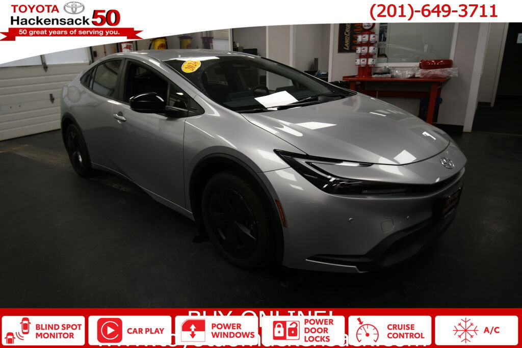Used 2024 Toyota Prius LE