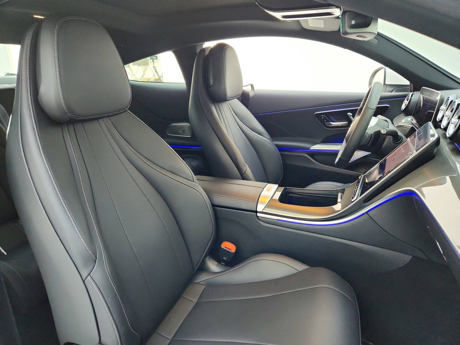 Certified 2024 Mercedes-Benz CLE 300 4MATIC Coupe w/ Driver Assistance Package image 29