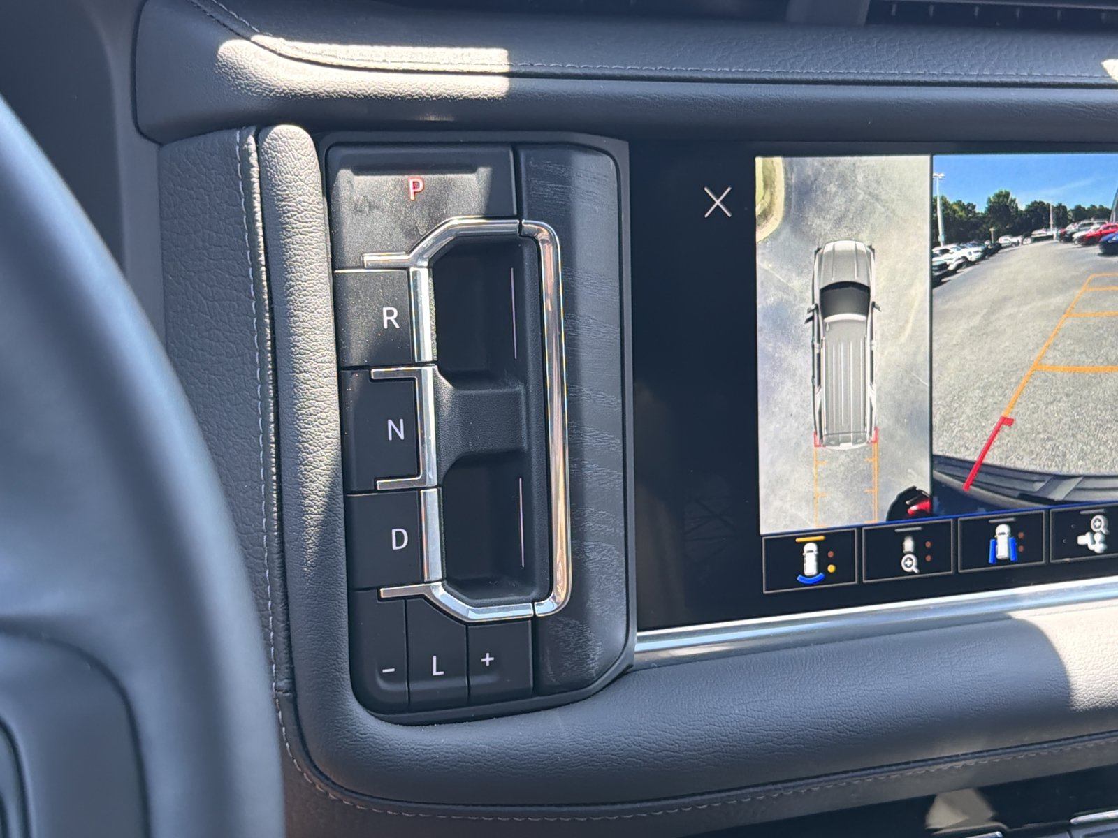 Used 2024 GMC Yukon Denali w/ Max Trailering Package AWD/4WD image 26