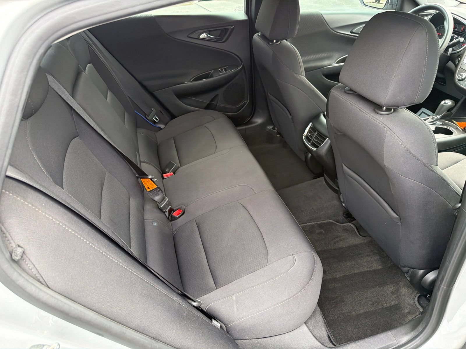 Used 2017 Chevrolet Malibu LT FWD image 26