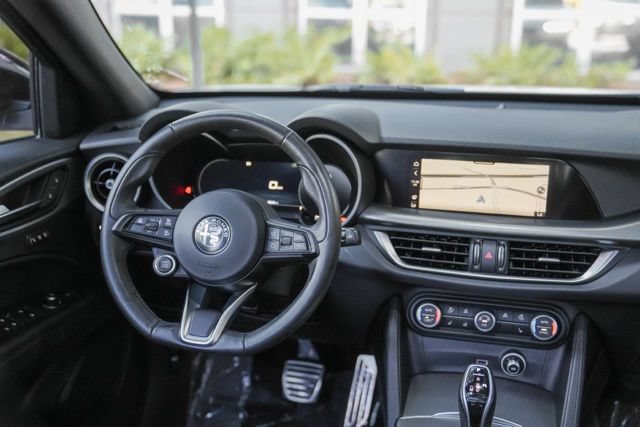 Used 2024 Alfa Romeo Stelvio Ti AWD/4WD image 23