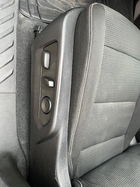 Used 2023 GMC Canyon Elevation w/ Convenience Package image 28