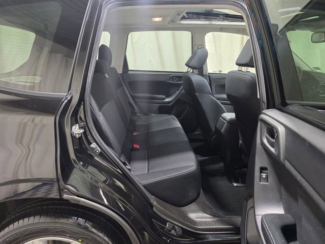 Used 2015 Subaru Forester 2.5i Premium w/ All-Weather Package image 31