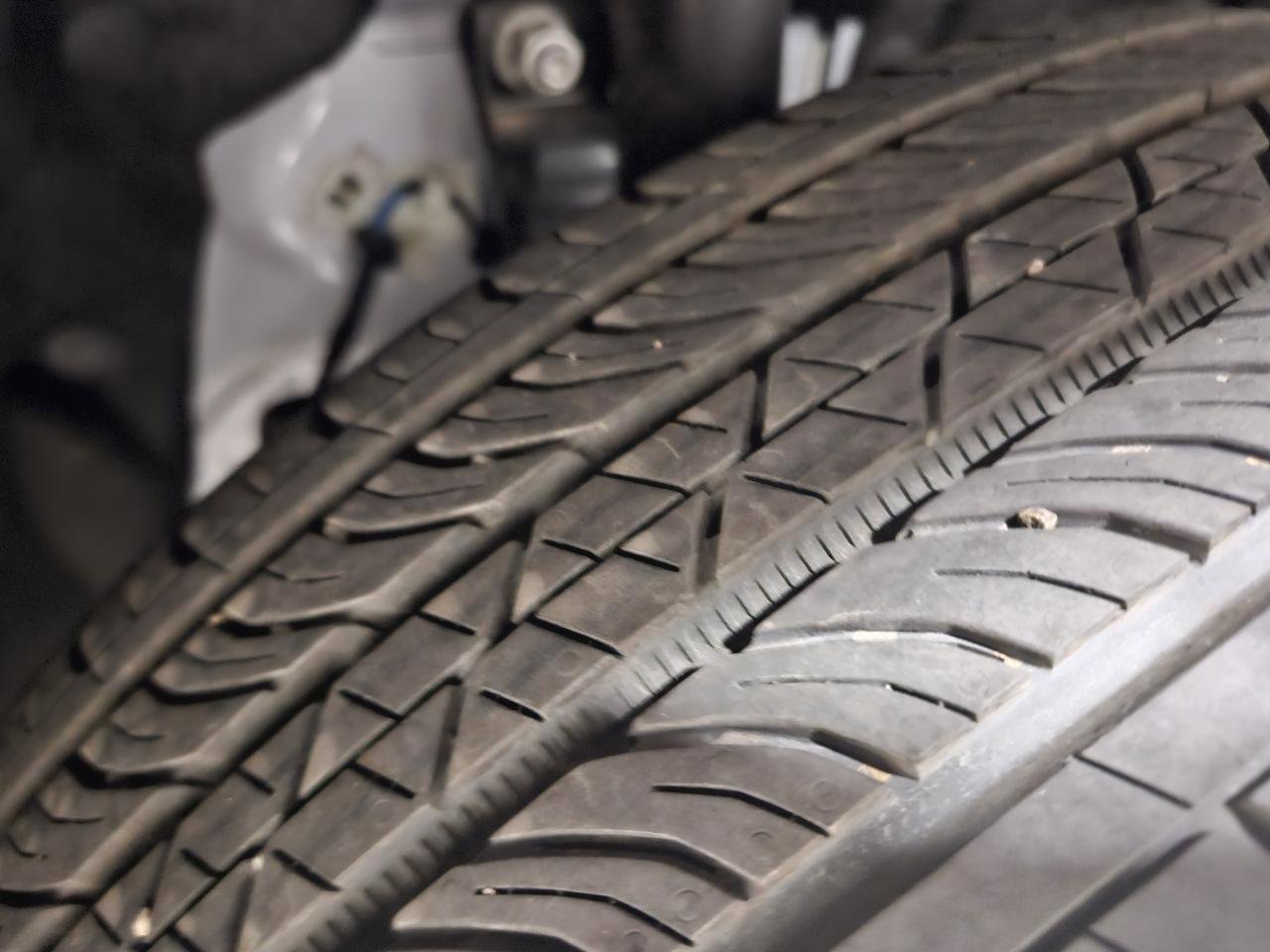 Used 2025 Ford Maverick XL w/ Equipment Group 102A AWD/4WD image 26