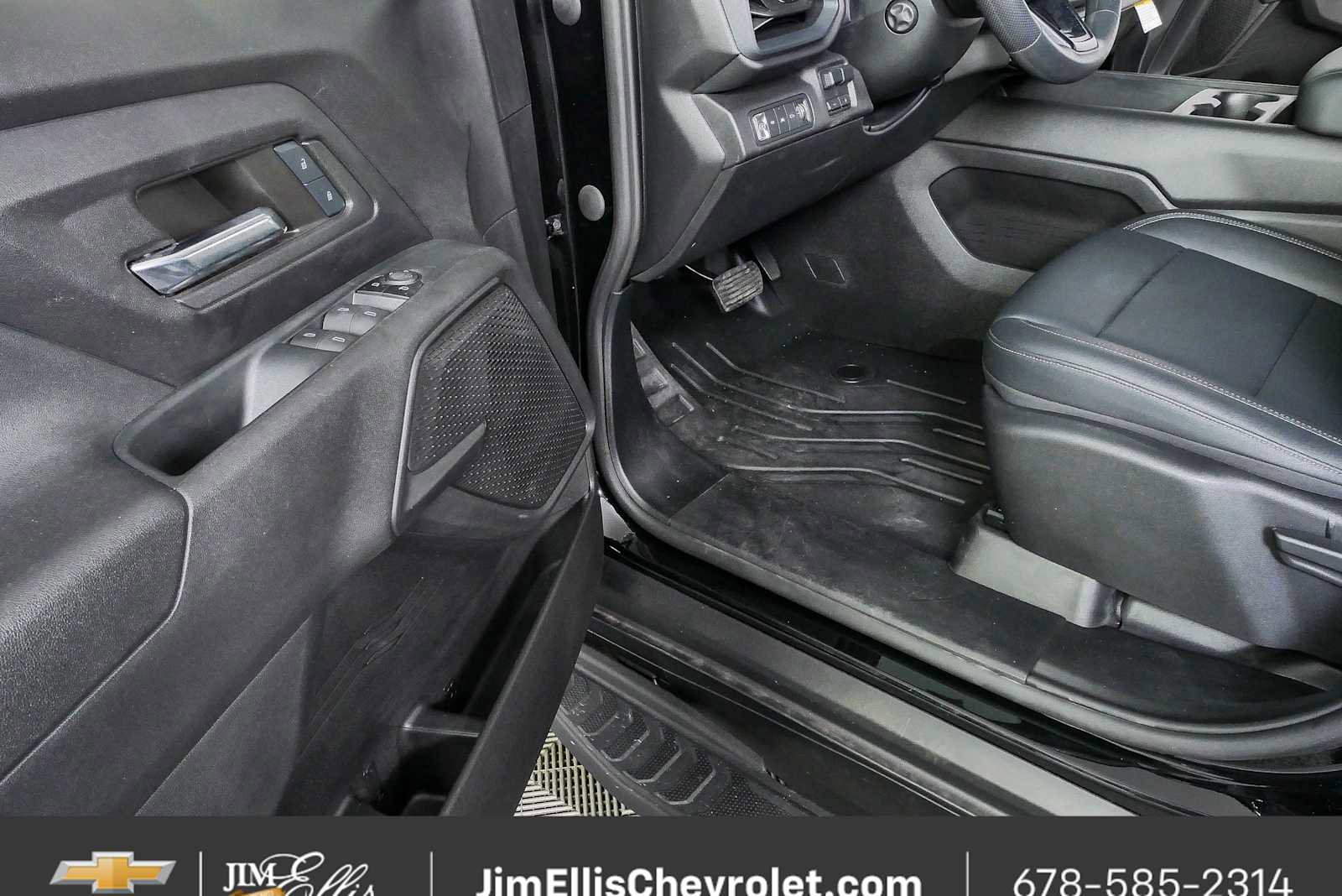 New 2024 Chevrolet Silverado EV W/T AWD/4WD image 7