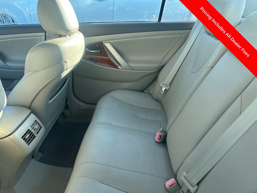Used 2011 Toyota Camry XLE w/ XLE Extra-Value Pkg #1 FWD image 9