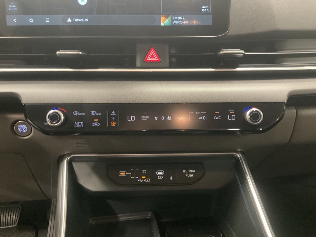 New 2026 Kia Carnival EX image 22